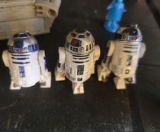 r2 d2