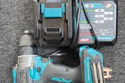 Makita Df001gz 40v Xgt and charger