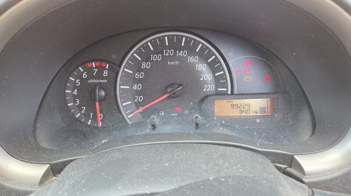Nissan Micra 2012