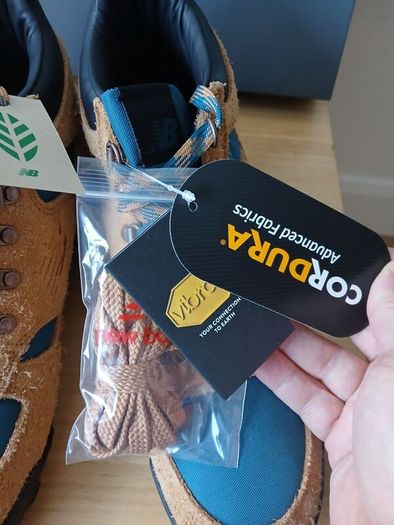 New Balance Rainier Tan Teal Boots - New in Box - UK 9/EU 43