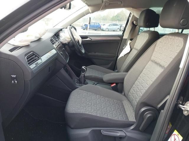 2022 Volkswagen Tiguan Breaking For Parts
