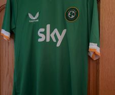 mens medium t shirt