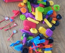 Stickle brick style bricks