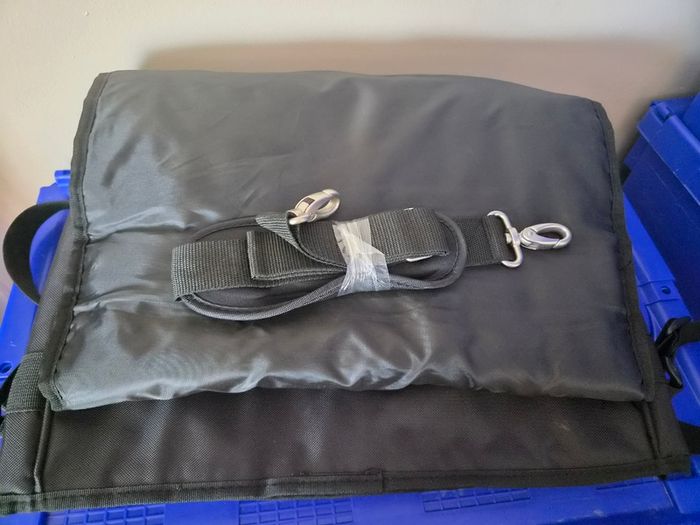 Targus CityGear Laptop Messenger Bag