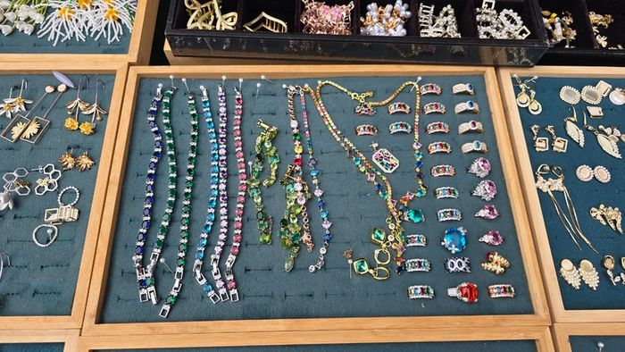 Women accessories