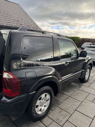 Mitsubishi Pajero 2006