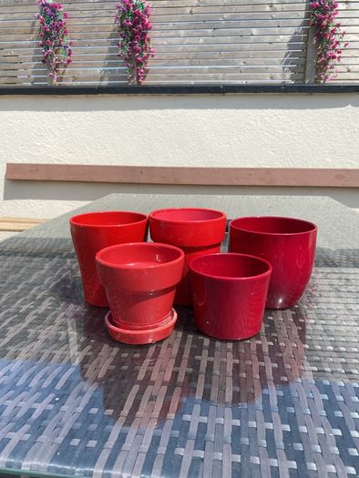 Flower pots