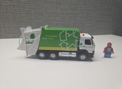 Toy garbage truck