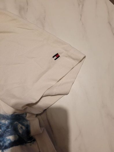 mens tommy hilfiger tshirt