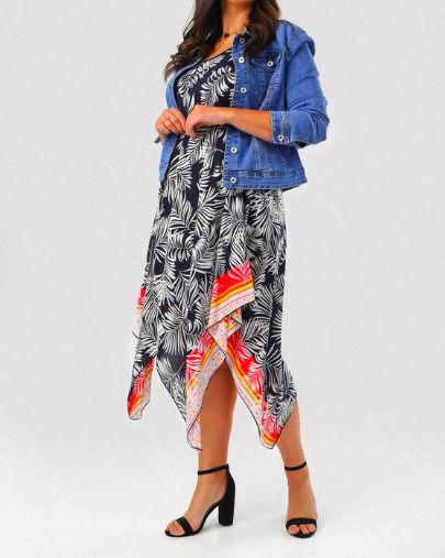 Lovely Summer Dress size 20 + other amazing dresses available