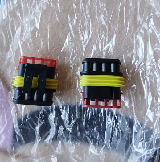 Genuine Fiat Coupe,alfa Romeo 156,147 Cable Harness Connectors X 2 12452787