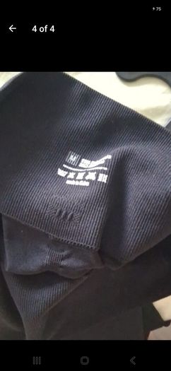2 pairs leggings say aize m but they look like size 8 to 10