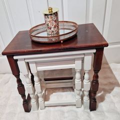 Nest of tables - Solid Wood