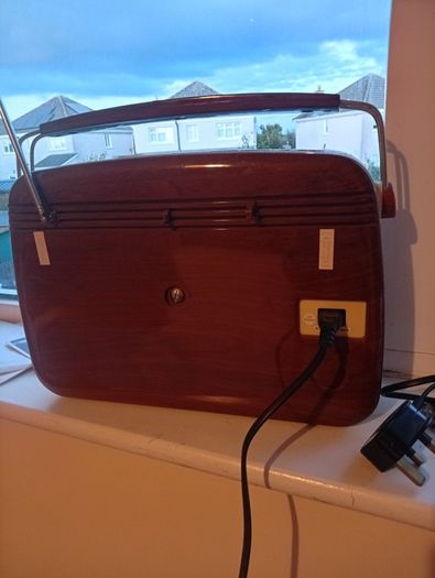 Vintage Style Bush Radio TR82