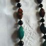 Beaded necklace Image 3