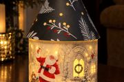 Straits Light-Up Christmas House, new