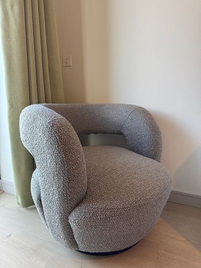 Eleonora Sharon lounge chair