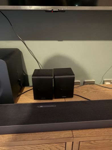 Samsung Q-Series 5.1CH Soundbar With Subwoofer - Titan Black