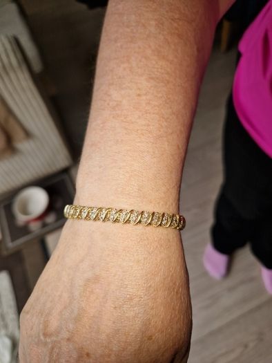 10k gold diamond tennis bracelet