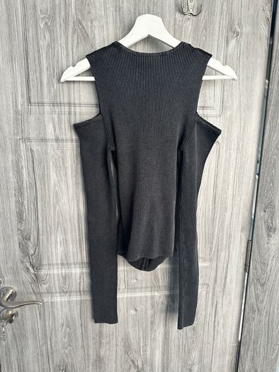 Bnwt Zara Top - M
