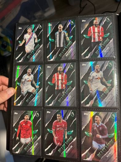 football cards + binders (offers Welcome )