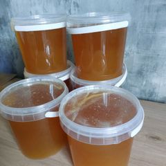 Raw honey