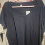 Tops size xl. All brand new some without tag. E2 each pr can do bundle on all Image 2