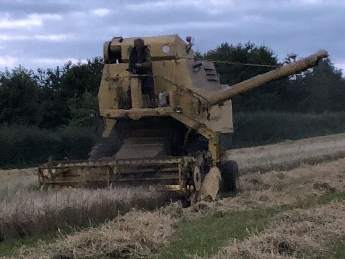 New Holland Clayson M135
