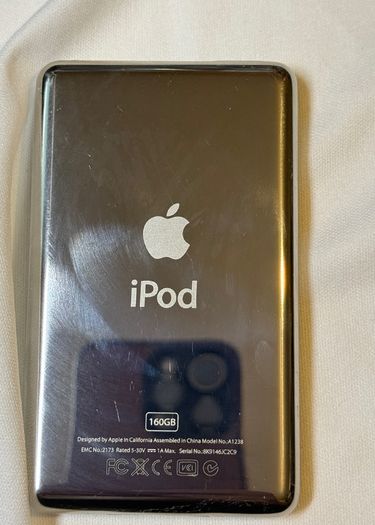 Apple iPod 7th gen 160gb