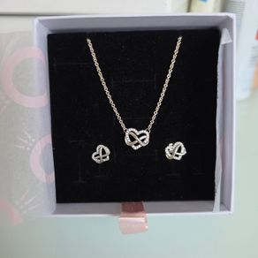 Pandora necklace/earrings infinity/heart perfect condition fully hallmarked