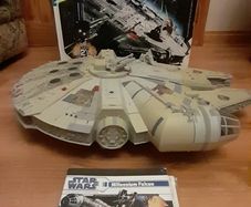Star Wars Legacy Millennium Falcon
