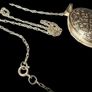 Vintage Hallmarked 9ct Gold Locket & Chain Image 3