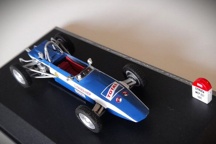 Diecast Model Citroen MEP X27 '71-- Collectable by NOSTALGIE 1:43