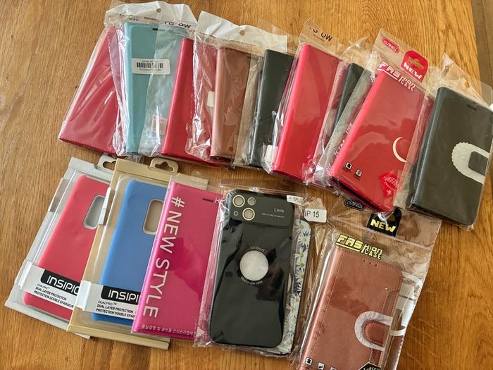 Brand new mobile phones cases x15 bundle - suit car boot sale