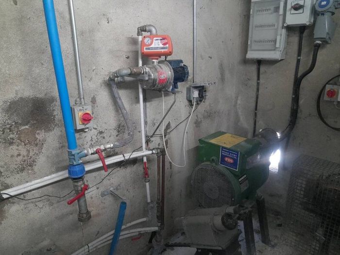 Milking machine