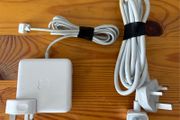 60W MagSafe Power Adapter Model: 1184A