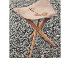 Folding Tripod Stool KAS965