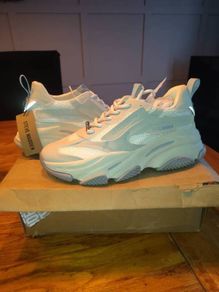 Steve madden trainers size 6