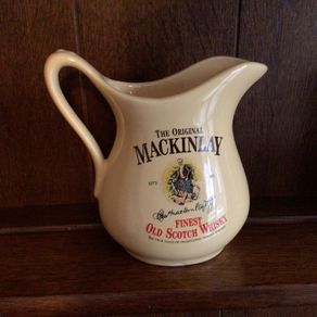 Bar jug Mackinlay Finest Old Scotch Whiskey MANCAVE