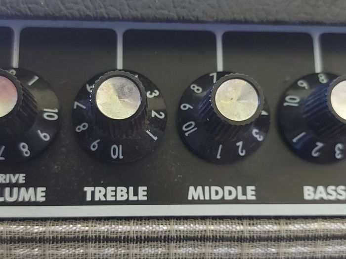 FENDER Frontman 15G Guitar Amp in excellent like new condition, working great