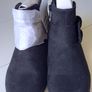 Girls shoes. Image 4