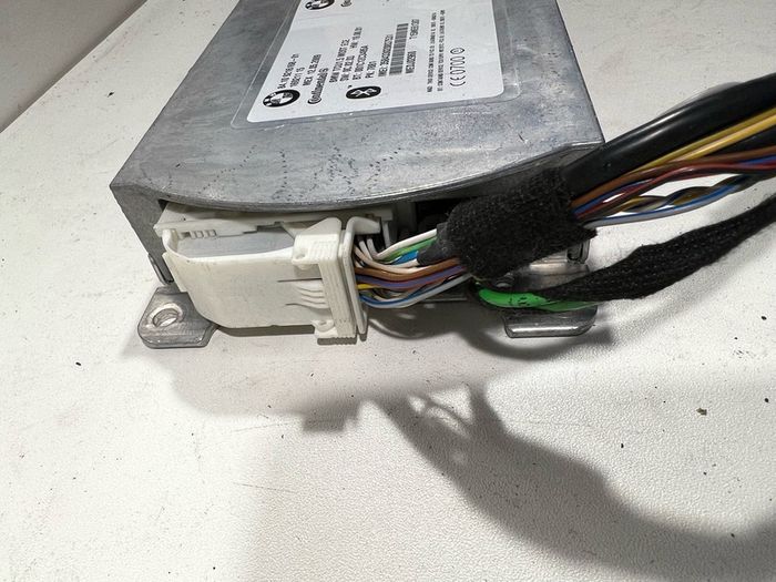 2009 Bmw 7 Series F01 F02 Continental Bluetooth Control Module 9216168 A1l1b611g.