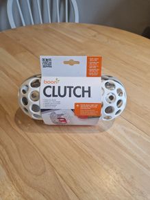 Clutch dishwasher basket