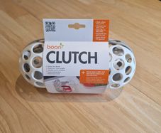 Clutch dishwasher basket