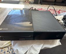 XBoX one console
