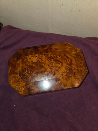Vintage hand made Thuya Burl Wood Jewellery Box
