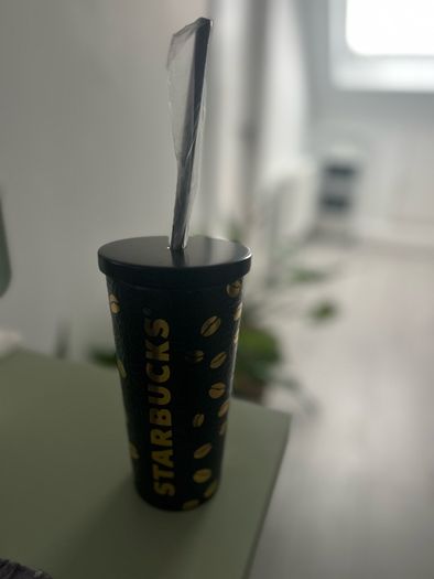 Starbucks cold cup