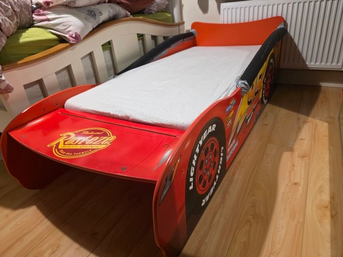 Lightning McQueen Toddler Car Bed