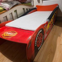 Lightning McQueen Toddler Car Bed