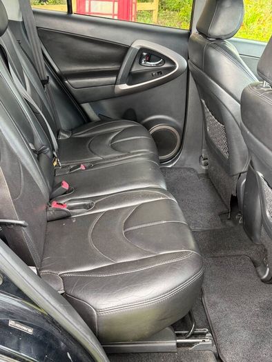 Toyota RAV4 2009